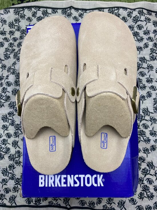Birkenstock Shoes - Birkenstock Boston Clogs in Taupe